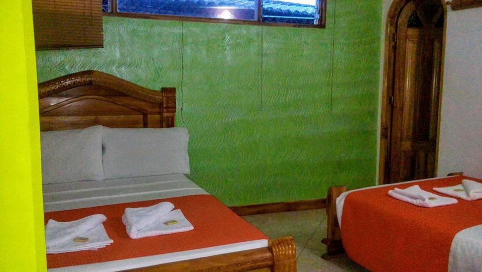 Hotel Las Guacamayas Guatapé Esterno foto