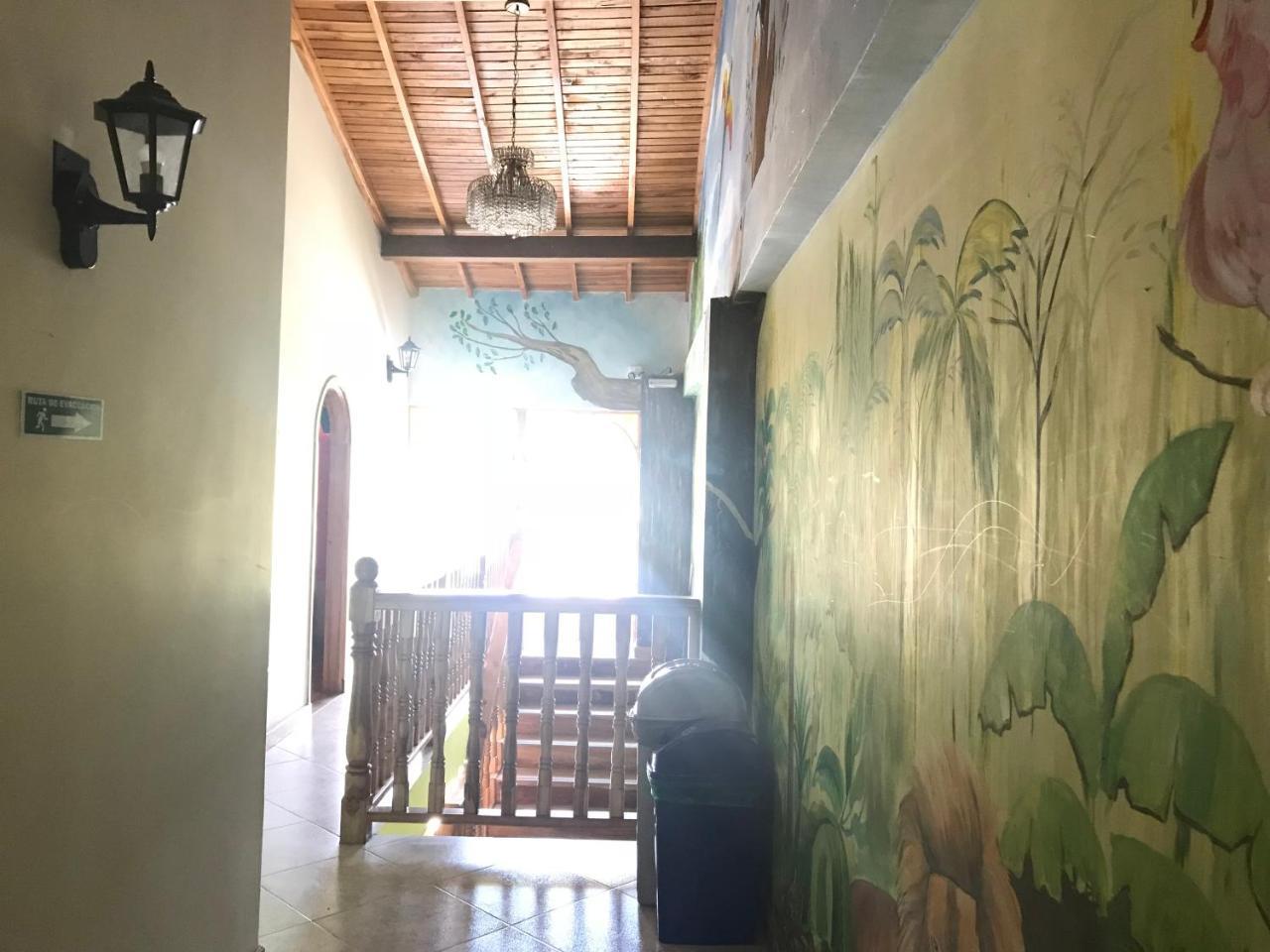 Hotel Las Guacamayas Guatapé Esterno foto